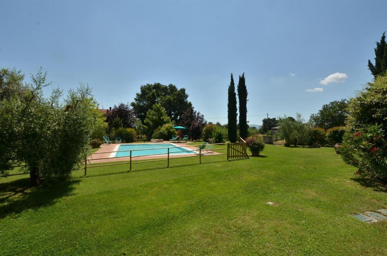 La Capannina Villa Le Grazie  Bagian luar foto