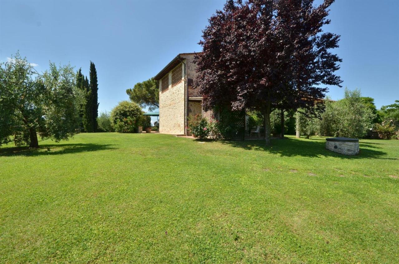 La Capannina Villa Le Grazie  Bagian luar foto