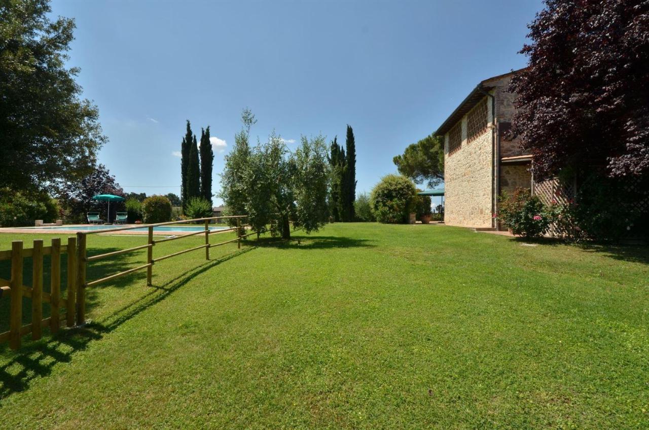La Capannina Villa Le Grazie  Bagian luar foto